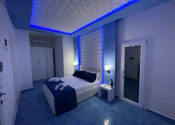 Salento Sottovento Luxury Beb לינה וארוחת בוקר טורה לפילו